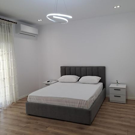 Erdis Home Nr 2 티라나 외부 사진